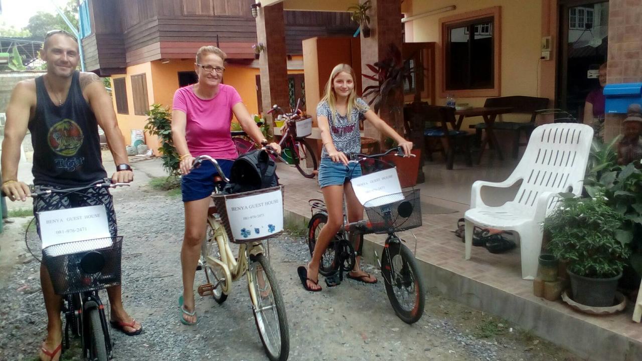 Benya Guest House Phimai Exterior photo